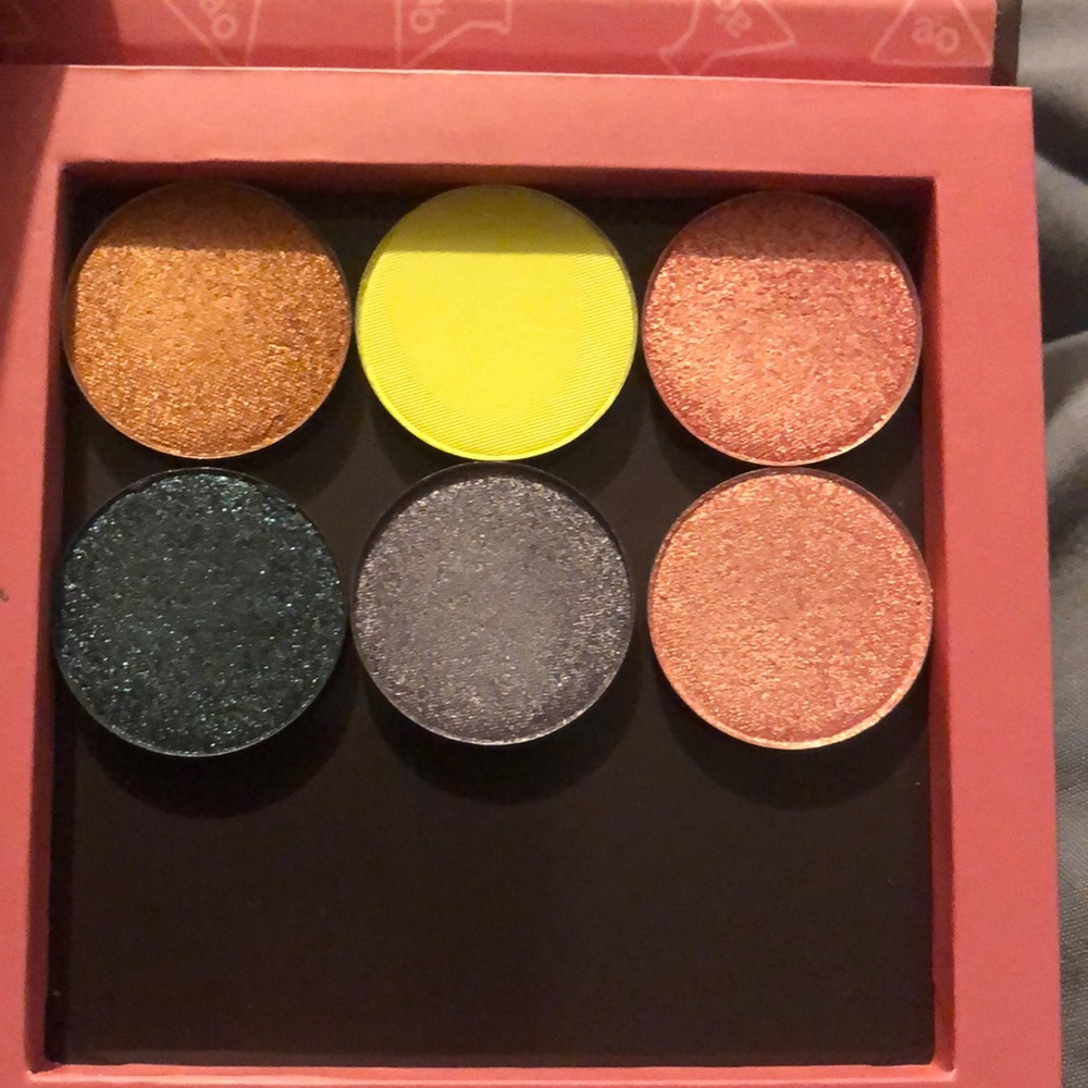 Eyeshadow